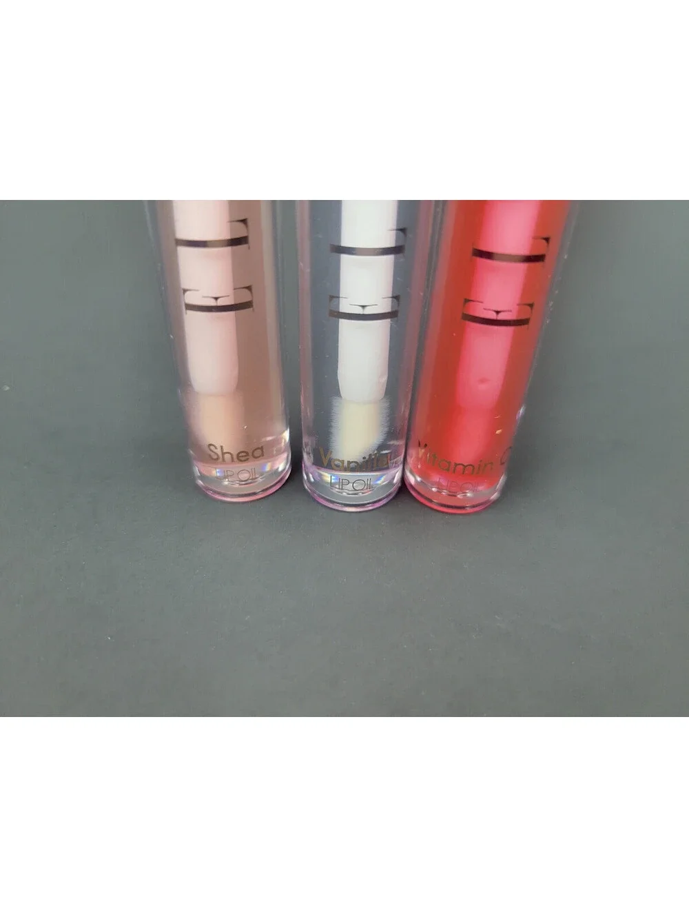 6 Pc Elle Pure Glow Set Lip Oils 0.1oz/3mL each & Lip Scrub 0.21oz/6g NWOB